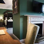 The White Hart Hotel