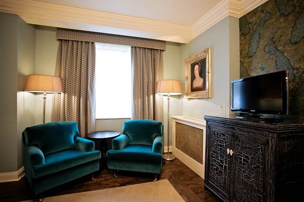 Hotel The White Hart 3*